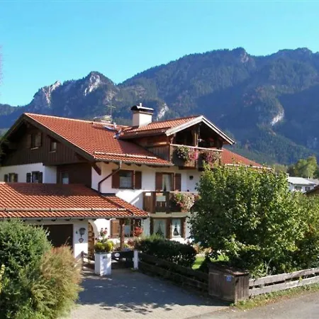 Ferienwohnung Claudia Apartman *