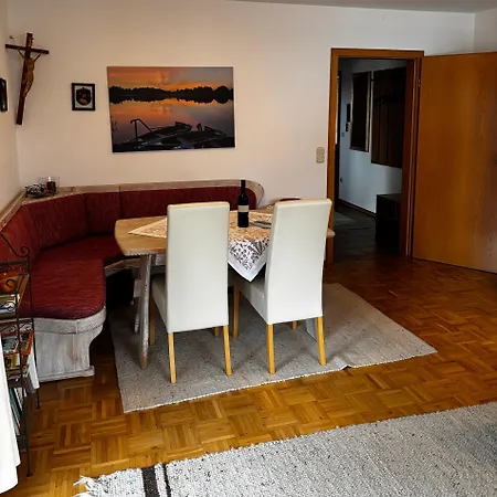 Ferienwohnung Claudia Apartman *
